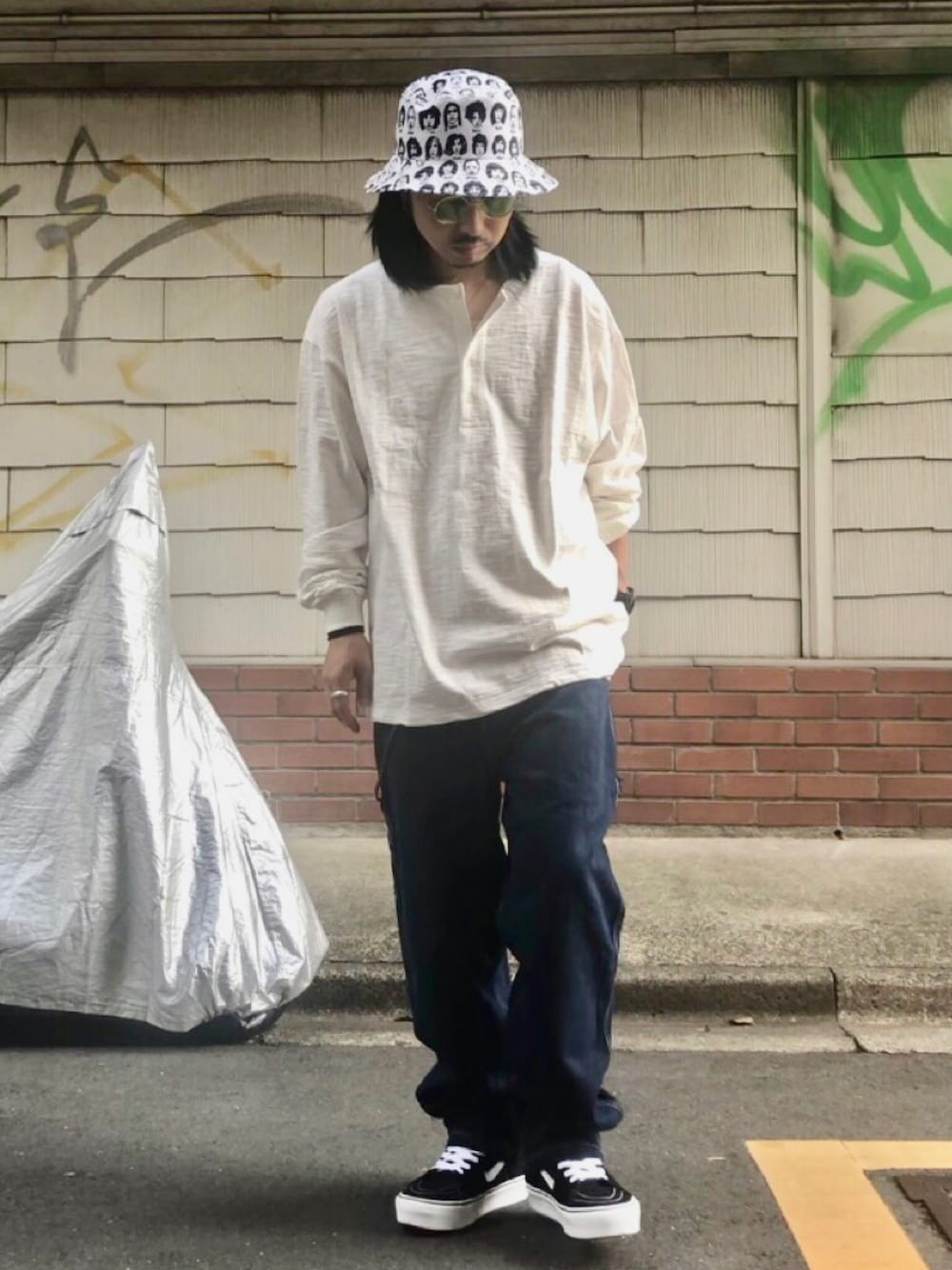 Levi’s MONSTERS ホワイト デニム ルーズ ペインター パンツ Levi's MONSTERS ホワイト デニム ルーズ ペインター パンツ