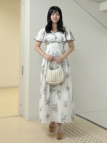 パイピングフラワーワンピース｜マーキュリーデュオ（MERCURYDUO）公式