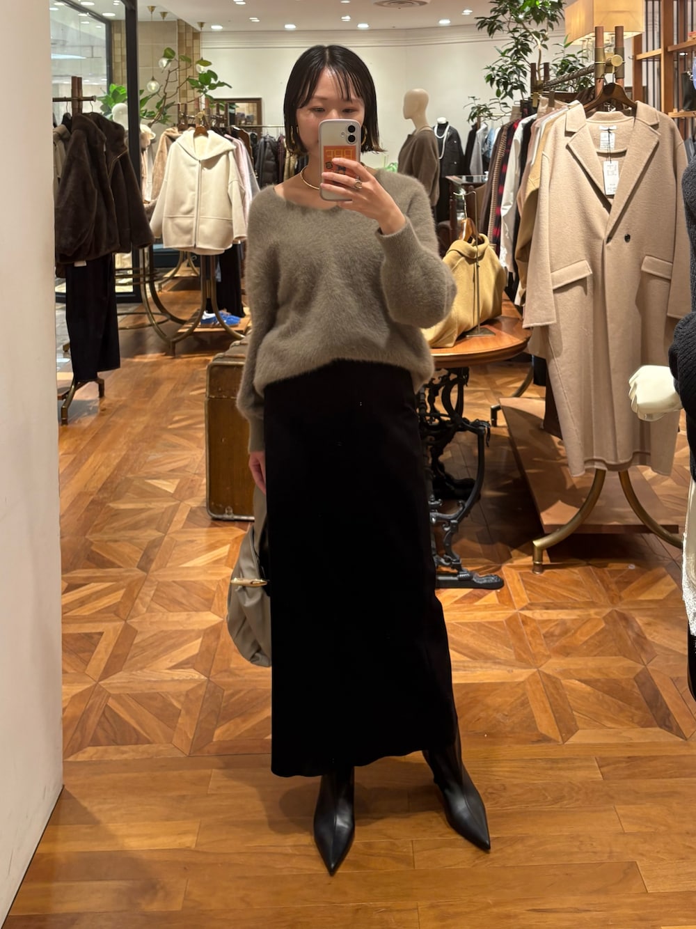 LOUNGEDRESS（ラウンジドレス）の「【Lサイズも登場！】ポンチZIP