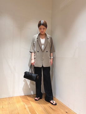 「URBAN RESEARCH（アーバンリサーチ）のシアーメッシュハーフスリーブジャケット（テーラードジャケット、ベージュ系）」を使った、Ayumiさん（レディース・156cm）の春コーディネート