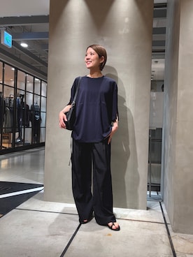 「MOHI（モヒ）のmohi　メタルリングサンダル（サンダル、ブラック系）」を使った、Ayumiさん（レディース・156cm）の春コーディネート