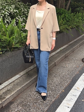「URBAN RESEARCH（アーバンリサーチ）のポインテッドバックストラップシューズ（パンプス、ブラック系）」を使った、Ayumiさん（レディース・156cm）の春コーディネート