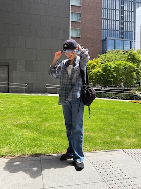 「RODE SKO（ロデスコ）のアイテム（バッグ）」を使った、Ayumiさん（レディース・156cm）の春コーディネート