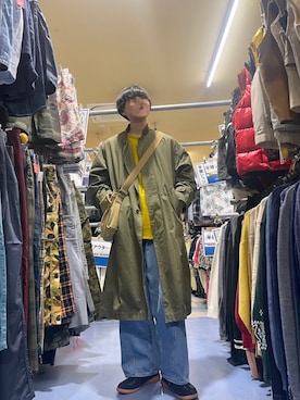 「ジャーマントレーナー」｜「アイテム（ステンカラーコート）」を使った、ばるさん（メンズ・169cm）の春コーディネート