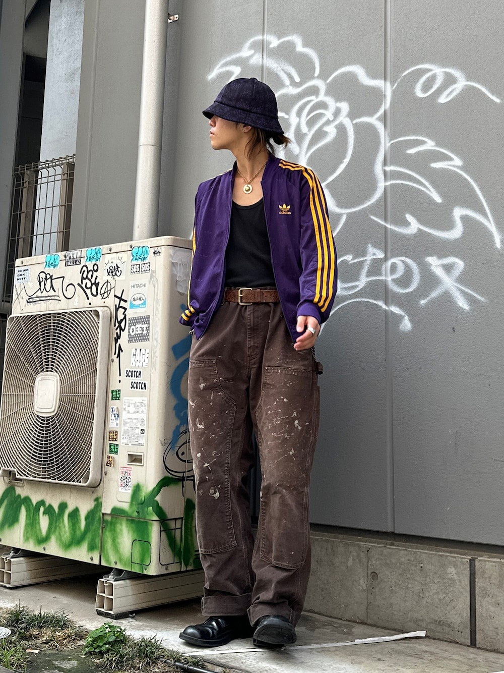 Carhartt ダブルニー purple 紫 wataru｜Carharttのパンツを使ったコーディネート - WEAR