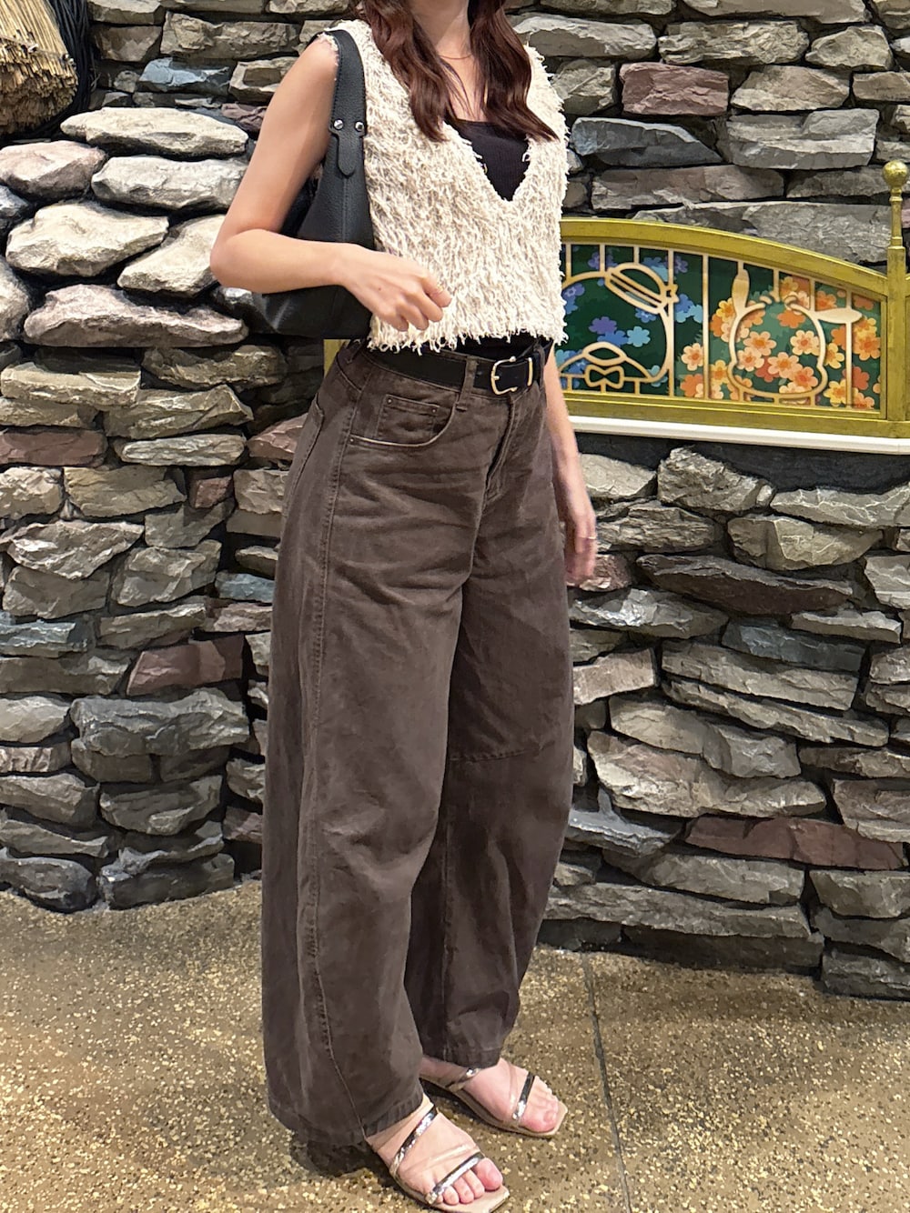 stitch curve pants / ステッチカーブパンツを使った人気ファッション