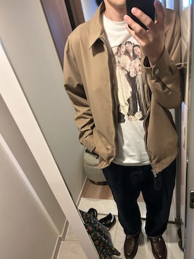 「COMOLI（コモリ）のアイテム」を使った、ショウへーさん（メンズ・182cm）の春コーディネート
