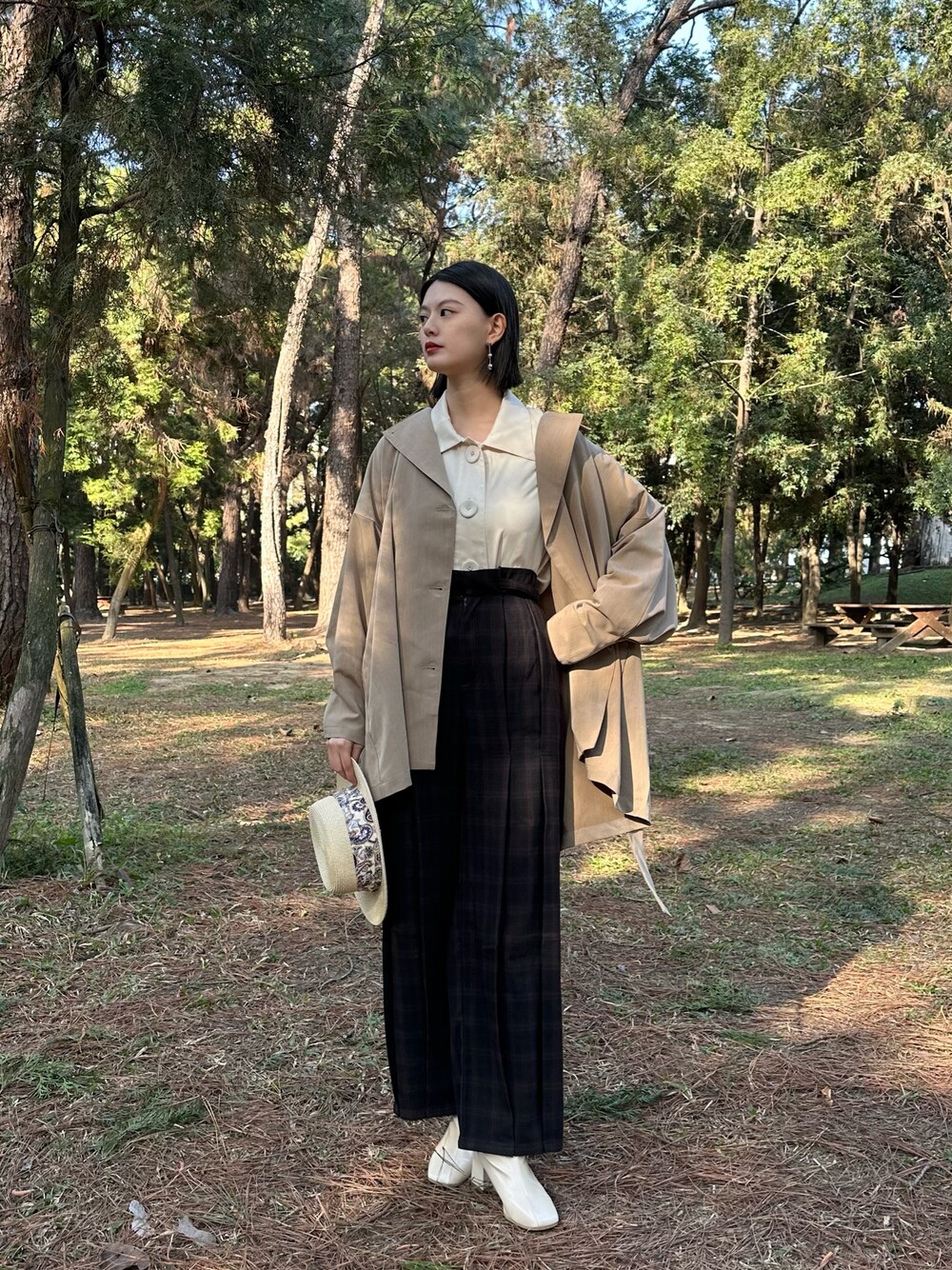 「sumiのアイテム（スラックス、その他）」を使った、Jammyさん（レディース・163cm）の冬コーディネートの1枚目の写真