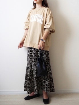 「slowmelly（スローメリー）のアイテム」を使った、omi*さん（レディース・161cm）の秋コーディネート