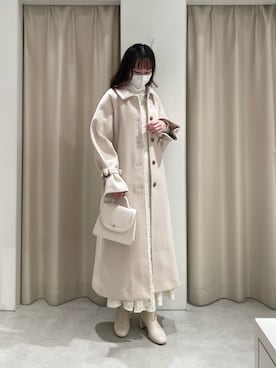 「オールホワイト」｜「アイテム（ステンカラーコート）」を使った、saeさん（レディース・159cm）の秋コーディネート