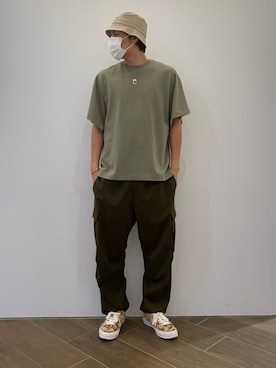 「WHITELAND（ホワイトランド）のWHITELAND/ホワイトランド/タグTシャツ/TAG TEE（Tシャツ/カットソー）」を使った、タグチ　ユータさん（メンズ・187cm）の夏コーディネート