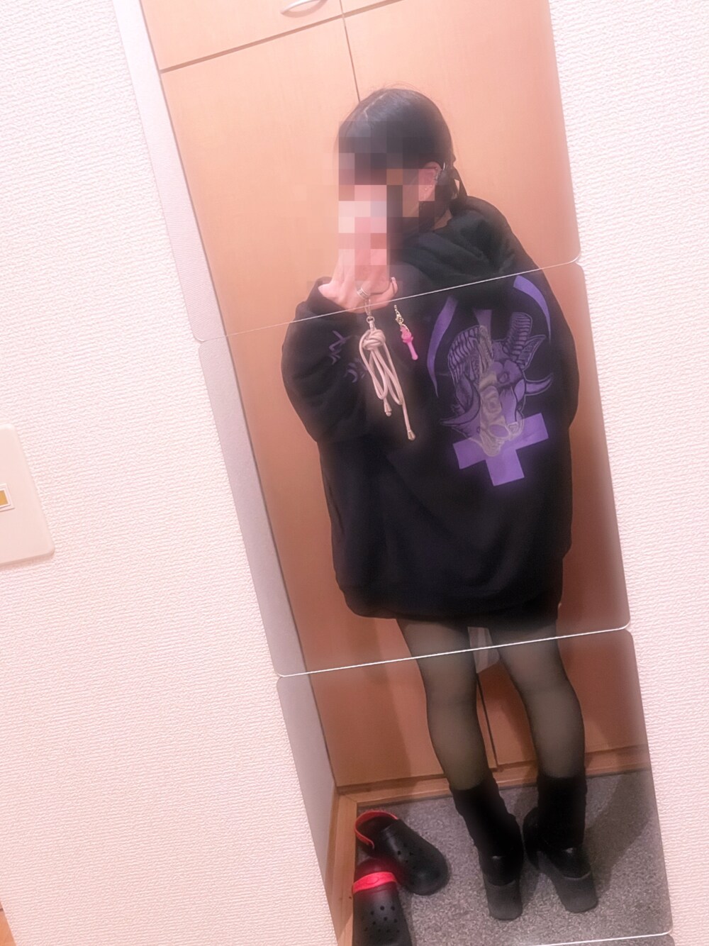 「地雷、地雷系ファッション、地雷女、地雷コーデ、KRY、KRYclothing、厚底、DearMyLove」｜「KRY clothingのアイテム（ジャケット/アウター、ブラック系）」を使った、ゆさん（レディース・156cm）の冬コーディネートの1枚目の写真