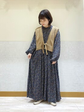 「小花柄ワンピース」｜「アイテム（バレエシューズ）」を使った、む ら ま つさん（レディース・148cm）の冬コーディネート