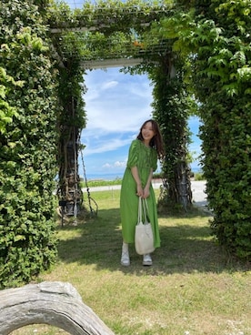 「ビーズバッグ」｜「アイテム（アクセサリー）」を使った、ayamoreさん（レディース・161cm）の夏コーディネート