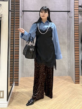 「PAGEBOY（ページボーイ）のレースドッキングイレヘムキャミワンピース（チュニック、ブラック系）」を使った、myuさん（レディース・158cm）の秋コーディネート