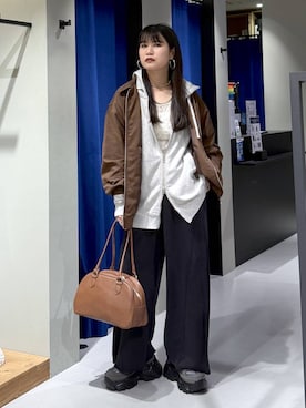 「PAGEBOY（ページボーイ）のサイドタックルーズウラケパンツ/イージーパンツ【4color・2size】（スウェットパンツ）」を使った、myuさん（レディース・160cm）の秋コーディネート
