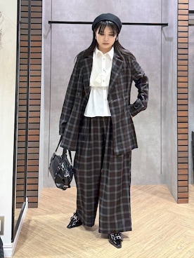 「PAGEBOY（ページボーイ）のハトメベルトミュール（サンダル、ブラック系）」を使った、myuさん（レディース・158cm）の夏コーディネート