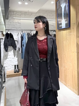 「PAGEBOY（ページボーイ）のハイショクステッチイレヘムスカート【ウエストゴム/ストレスフリー/裏地付き】（スカート、ブラック系）」を使った、myuさん（レディース・158cm）の秋コーディネート