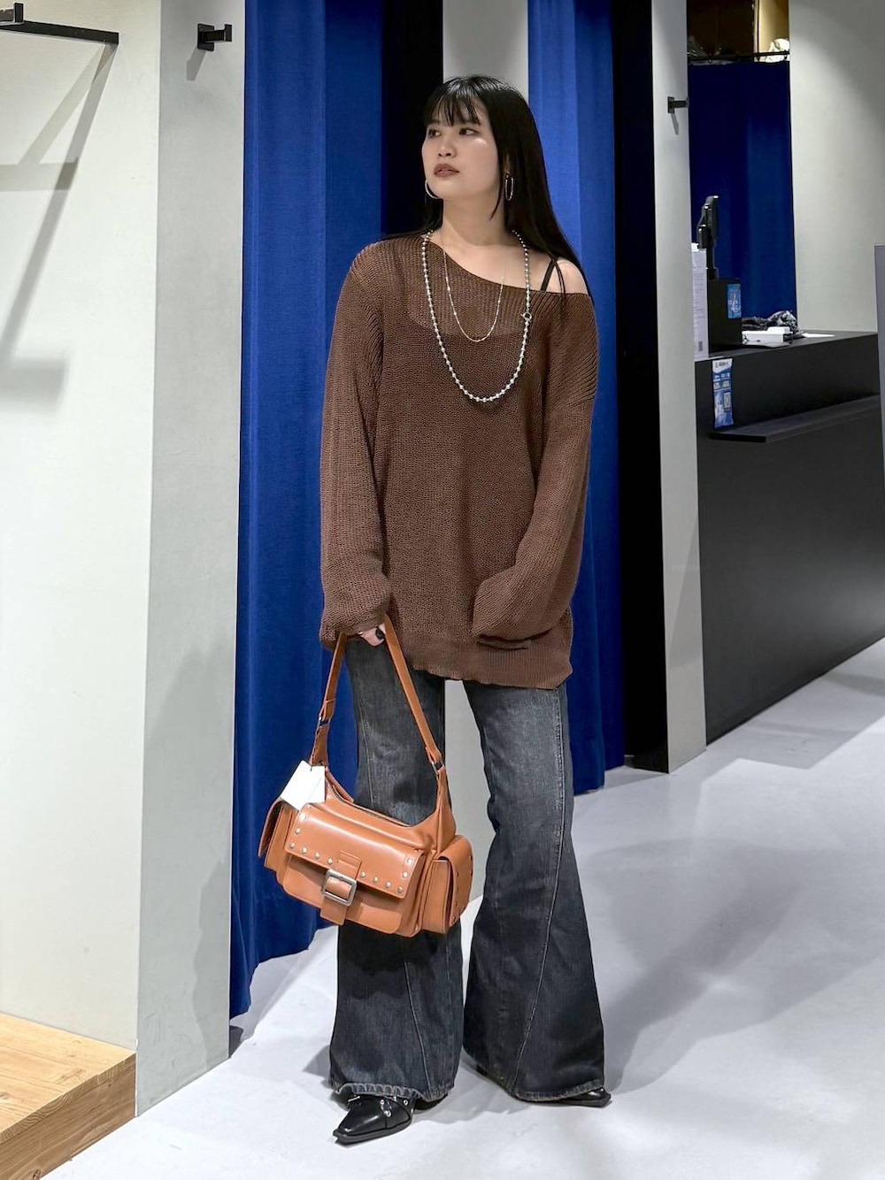 みおページ PAGEBOY 天王寺ミオmyuさんのタンクトップを使った