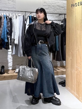 「PAGEBOY（ページボーイ）のアイテム（デニムスカート）」を使った、myuさん（レディース・160cm）の秋コーディネート