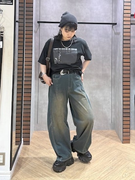 「PAGEBOY（ページボーイ）のモノトーンフォトTシャツ【選べる着丈】（Tシャツ/カットソー、ブラック系）」を使った、myuさん（レディース・158cm）の夏コーディネート