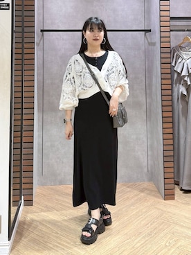 「PAGEBOY（ページボーイ）のスカシリーフニットボレロ 【一部カラーWEB限定】（カーディガン/ボレロ、ホワイト系）」を使った、myuさん（レディース・158cm）の春コーディネート
