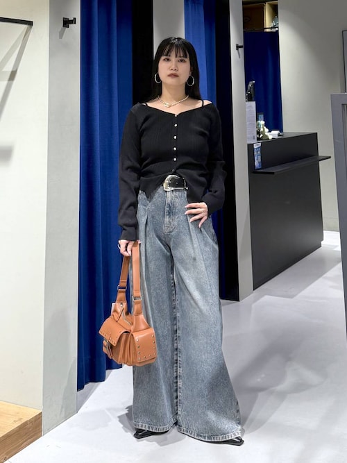 みおページ PAGEBOY 天王寺ミオmyuさんのデニムパンツを使ったコーディネート