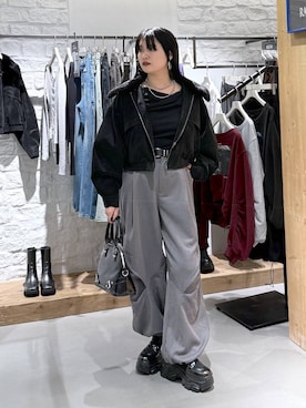 「PAGEBOY（ページボーイ）のアイテム（Tシャツ/カットソー）」を使った、myuさん（レディース・160cm）の秋コーディネート