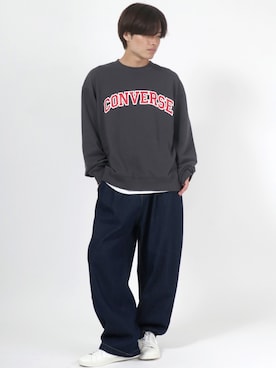 「CONVERSE（コンバース）のアイテム（スウェット）」を使った、Salong hameu【Official】さん（メンズ・175cm）の秋コーディネート