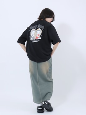 「BETTY BOOP（ベティ・ブープ）の別注 BETTY BOOP（ベティー ブープ）キャラクタープリントTシャツ メンズ レディース ユニセックス（Tシャツ/カットソー、ブラック系）」を使った、Salong hameu【Official】さん（メンズ・175cm）の夏コーディネート