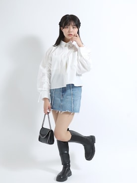 「Levi's（リーバイス）のアイテム（スカート）」を使った、Salong hameu【Official】さん（レディース・165cm）の春コーディネート