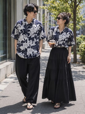 「Salong hameu（サロン ハミュー）の選べる21色展開 レーヨン アロハシャツ/半袖オープンカラー/総柄/ビッグシルエット（シャツ/ブラウス、ブルー系）」を使った、Salong hameu【Official】さん（レディース・160cm）の夏コーディネート