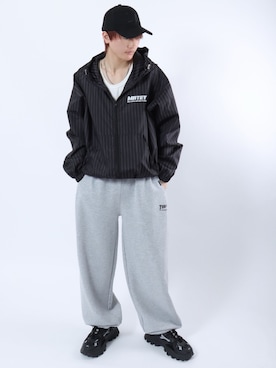 「THRASHER（スラッシャー）のアイテム」を使った、Salong hameu【Official】さん（メンズ・173cm）の冬コーディネート