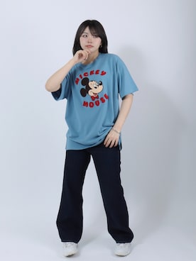 「Disney（ディズニー）のアイテム（トップス）」を使った、Salong hameu【Official】さん（レディース・165cm）の春コーディネート