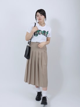 「Salong hameu（サロン ハミュー）の別注 パッチワーク ロゴTシャツ/リンガーT/ドット チェック ボーダー（Tシャツ/カットソー、ホワイト系）」を使った、Salong hameu【Official】さん（レディース・165cm）の春コーディネート