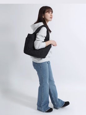 「スウェットパーカー」｜「アイテム（その他）」を使った、Salong hameu【Official】さん（レディース・156cm）の冬コーディネート
