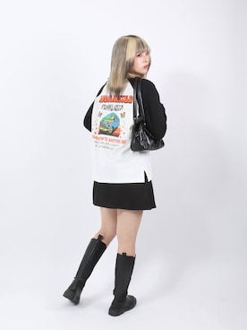 「アイテム（Tシャツ/カットソー）」を使った、Salong hameu【Official】さん（レディース・165cm）の秋コーディネート