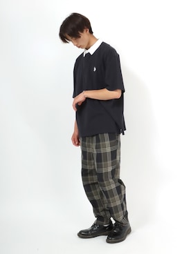 「ラガーシャツ」｜「アイテム（スラックス）」を使った、Salong hameu【Official】さん（メンズ・174cm）の夏コーディネート