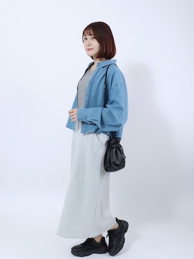 「Champion（チャンピオン）のアイテム」を使った、Salong hameu【Official】さん（レディース・157cm）の春コーディネート