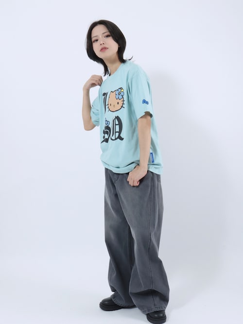 トクコプルミエヴォル×ハローキティAラインTシャツ sanrio（サンリオ） tシャツ HELLO KITTY I LOVE ”KI”TEE/日焼けハロー