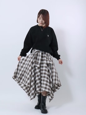 「アイテム（スウェット）」を使った、Salong hameu【Official】さん（レディース・157cm）の秋コーディネート