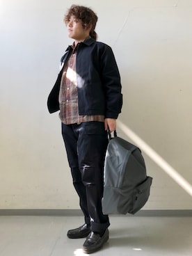 「WILD THINGS（ワイルドシングス）のアイテム（バッグ）」を使った、さとすけさん（メンズ・163cm）の秋コーディネート