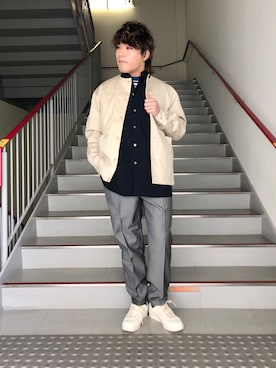 「FORK&SPOON」｜「アイテム（スラックス）」を使った、さとすけさん（メンズ・164cm）の春コーディネート