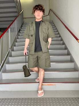 「BURLAP OUTFITTER（バーラップアウトフィッター）のアイテム（ショルダーバッグ）」を使った、さとすけさん（メンズ・164cm）の春コーディネート