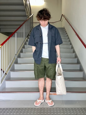「FRUIT OF THE LOOM（フルーツオブザルーム）のアイテム（バッグ）」を使った、さとすけさん（メンズ・164cm）の春コーディネート
