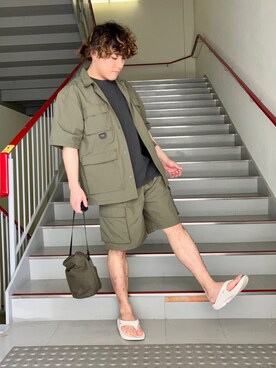 「BURLAP OUTFITTER（バーラップアウトフィッター）のアイテム（ショルダーバッグ）」を使った、さとすけさん（メンズ・164cm）の春コーディネート