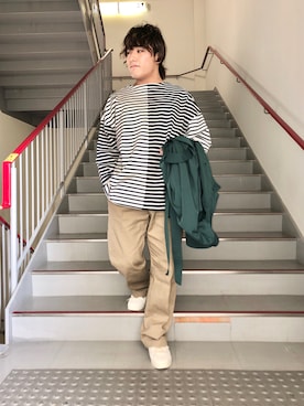 「URBAN RESEARCH」｜「アイテム（ステンカラーコート）」を使った、さとすけさん（メンズ・164cm）の冬コーディネート