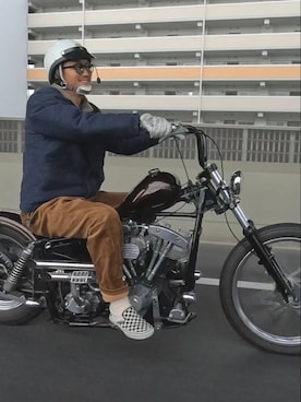 「アイテム（スリッポン）」を使った、アメイキさん（メンズ・177cm）の冬コーディネート