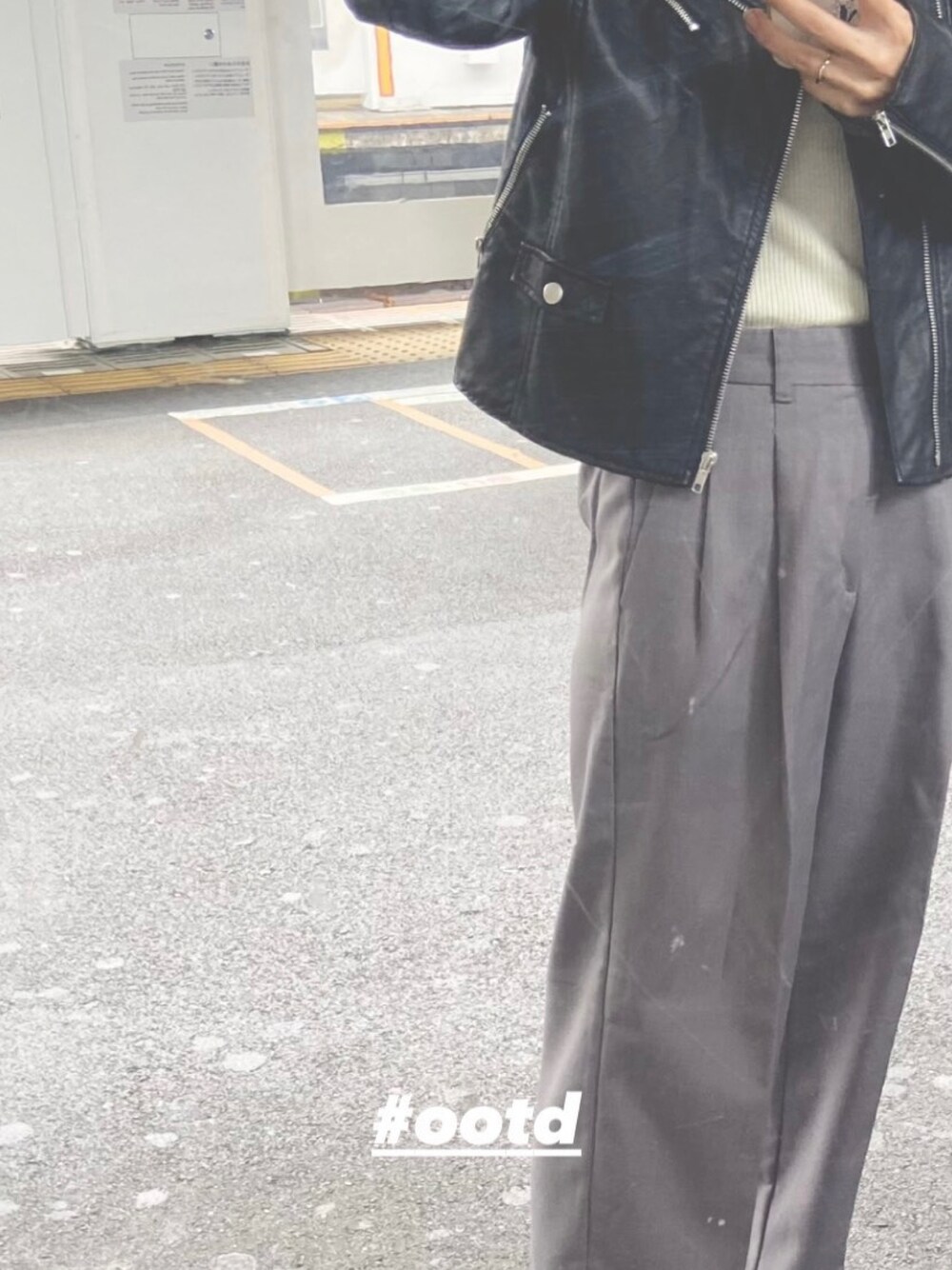 「休日スタイル、オトナカジュアル、今日のコーデ、低身長女子、春、低身長コーデ、レザージャケット」｜「SESTOのフェイクレザーライダースジャケット（ライダースジャケット、ブラック系）」を使った、Yukiさん（レディース・156cm）の春コーディネートの1枚目の写真