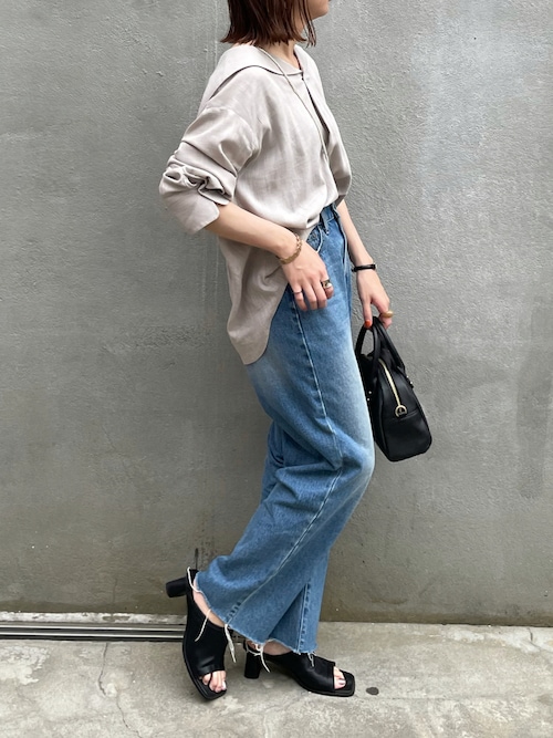 ADORE セーラーカラー リネン混 ブラウス ステッチ グレー 38 ADORE セーラーカラー リネン混 ブラウス ステッチ グレー 38